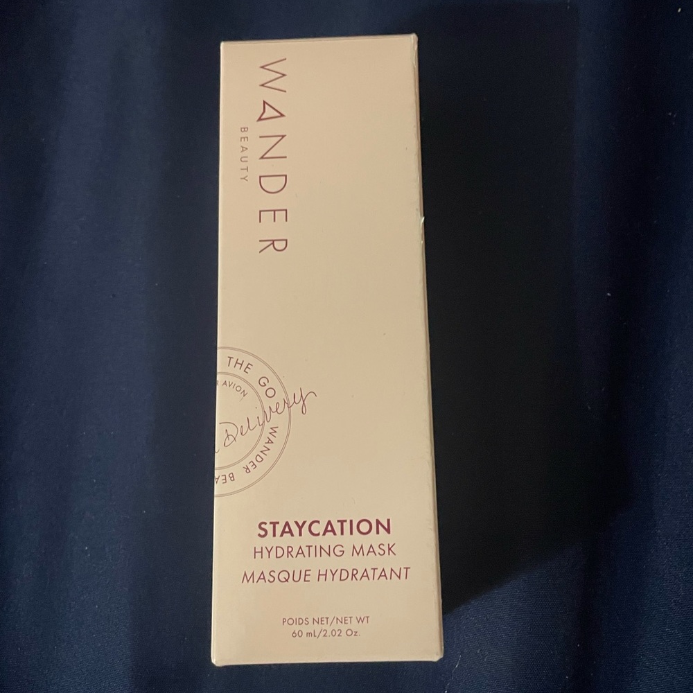Wander staycation hydrating mask